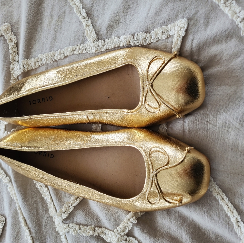 Size 11 square toe ballet flat